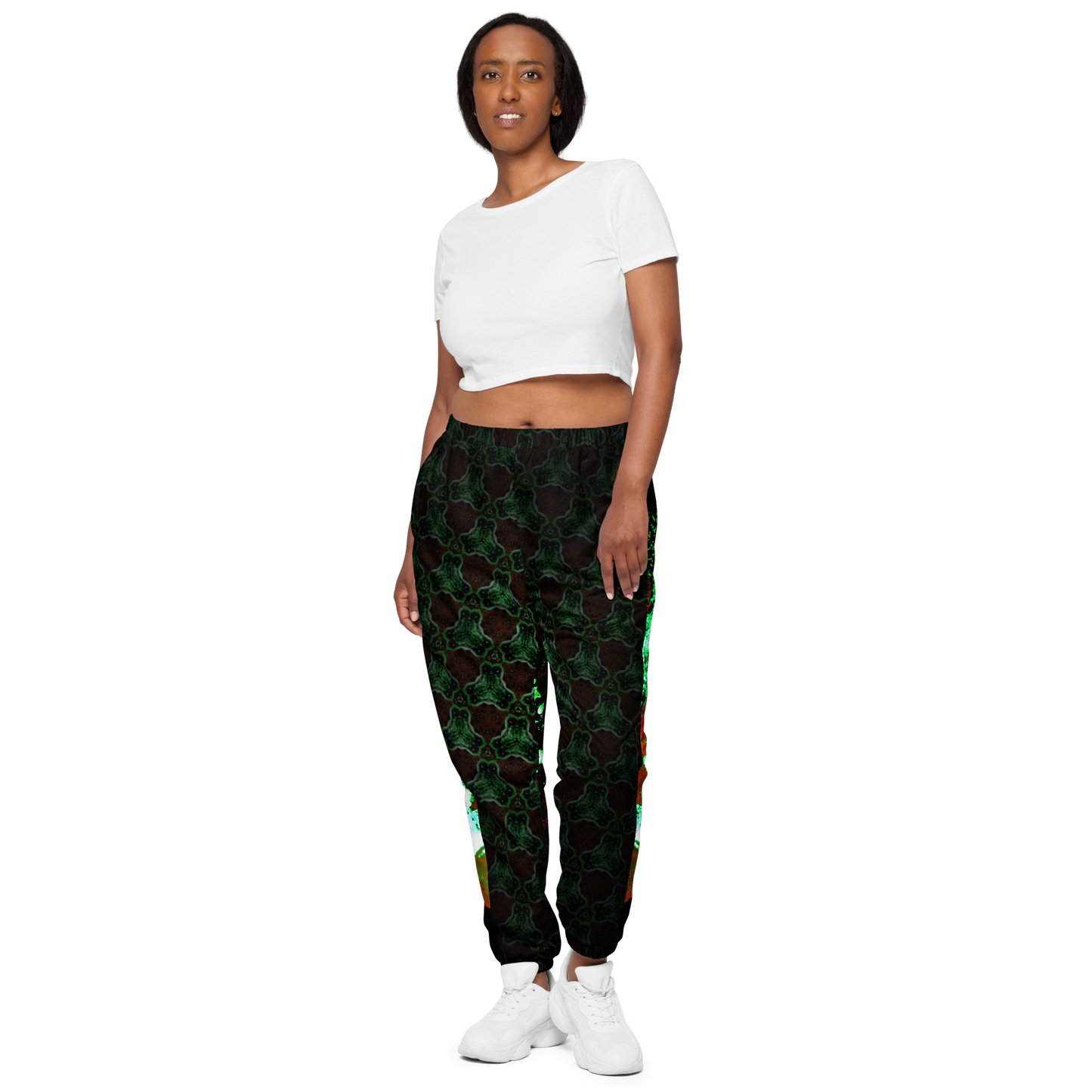 Entizen Green Art Track Pants Red & Black