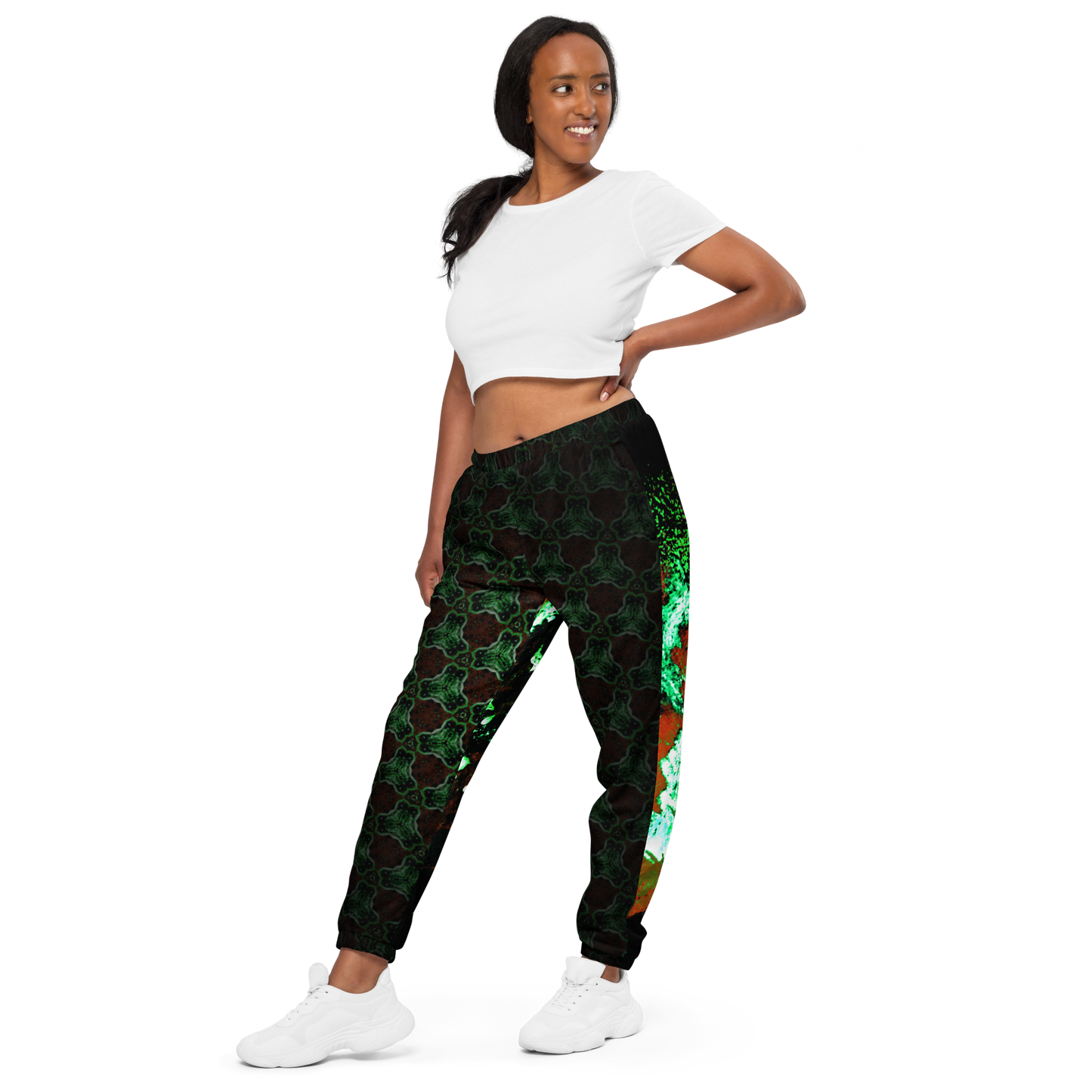 Entizen Green Art Track Pants Red & Black